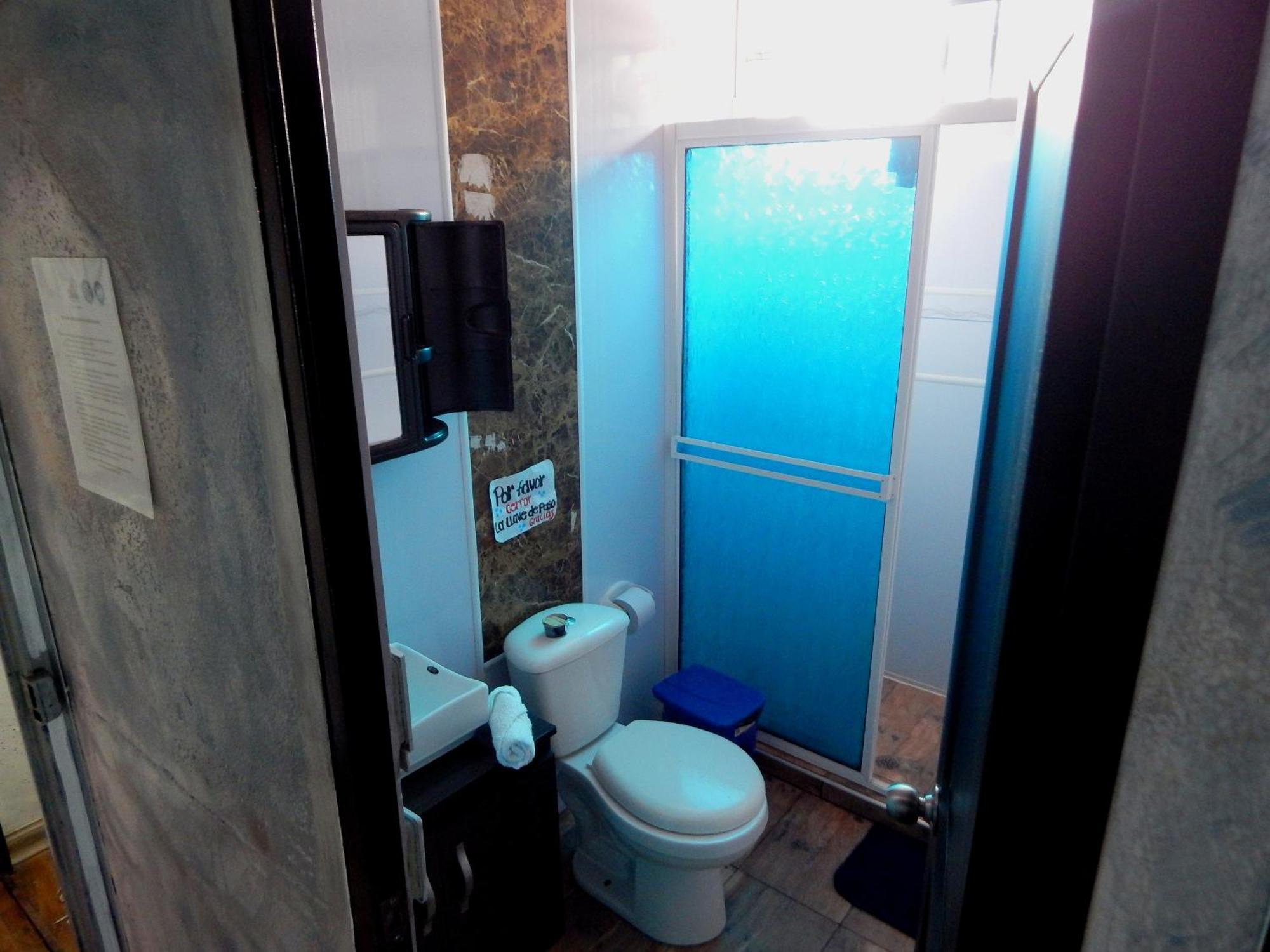 Hostal Liliana Buenaventura Room photo